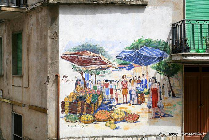 Orgosolo, mercado, Lidia de Cesaris, Via San Pietro, Murales - Cerdena
