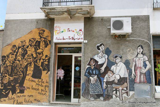 Orgosolo, Piccoli Fanatici, los trabajadores y la fachada familia - Cerdena