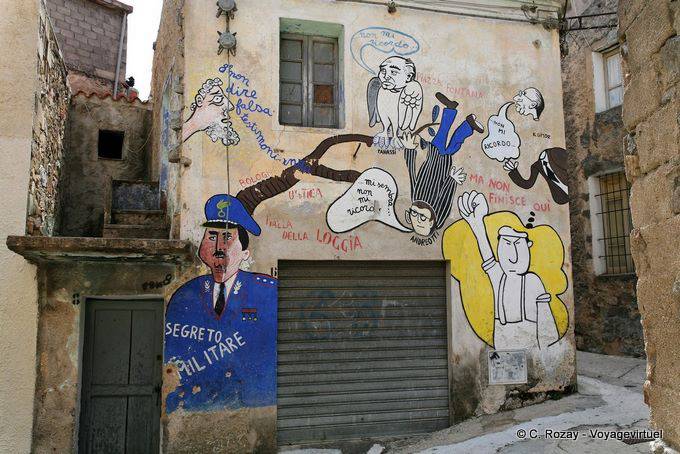 Orgosolo, rumores y secreto militar, Murales - Cerdena