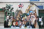 Orgosolo, caras y el mural de la bandera de Cerdeña, Cerdena.