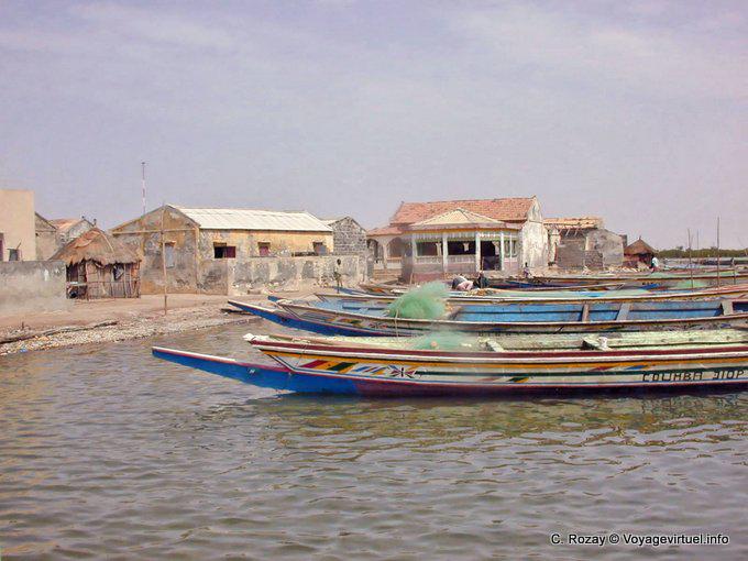 Puerto pesquero al sur de Foundiougne en Saloum Sine - Senegal