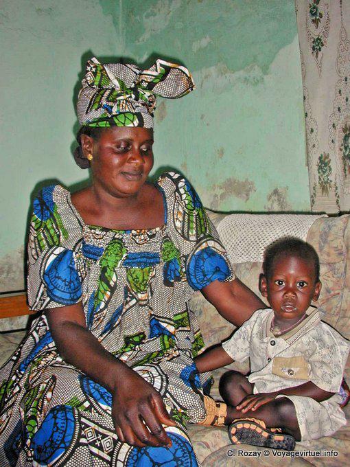 Boubou Mama y el más joven - Senegal