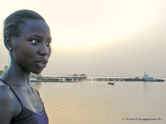 Meriem antes del Sine-Saloum - Senegal