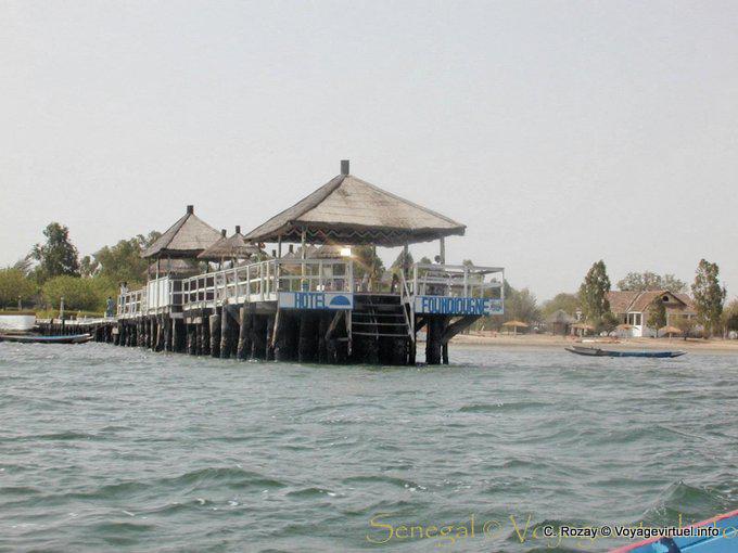La distancia en canoa desde el pontón del hotel Foundiougne - Senegal