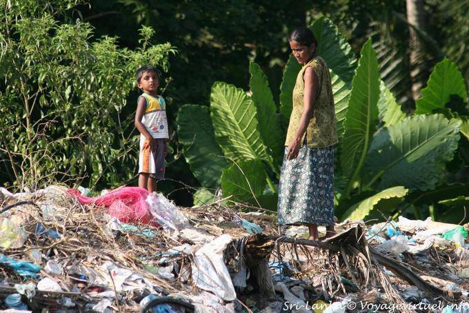 En la basura Bentota Beruwela - Ceilan Sri Lanka