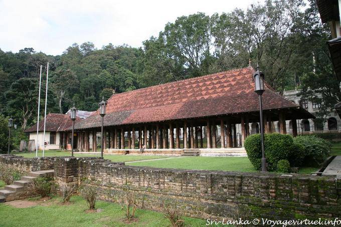 Salón de Audiencias, Templo de la Reliquia del Diente, en Kandy - Ceilan Sri Lanka