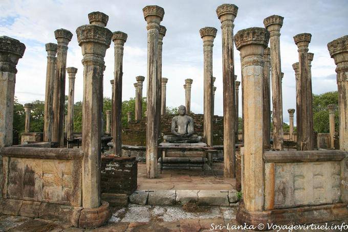 Medirigiriya Mandagiriya Vihara - Ceilan Sri Lanka