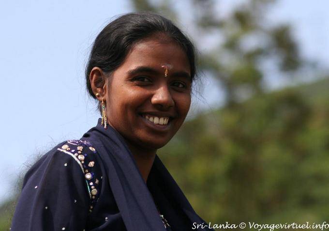 Sri Lanka pasaje sonrisa, Tea Road, Nuwara Eliya - Ceilan Sri Lanka