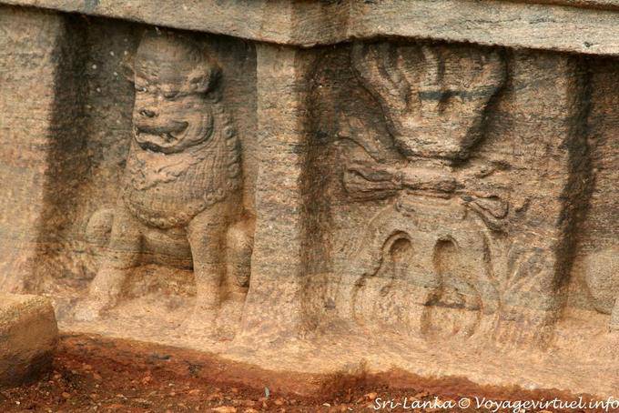 León basado en el asiento de loto Buda Vidyhadhara Guha, Gal Vihara, Polonnaruwa - Ceilan Sri Lanka