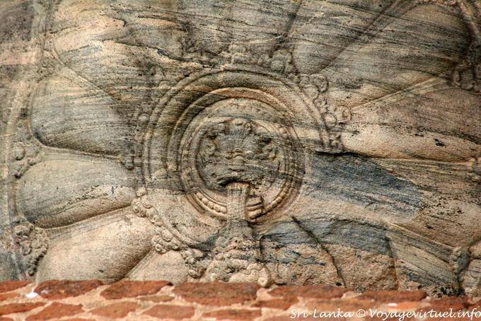 Decoración almohada Buda reclinado, Gal Vihara, Polonnaruwa - Ceilan Sri Lanka
