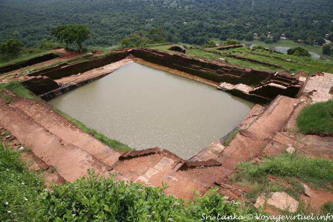 La piscina de la peña, Sigiriya rey Kassapa - Ceilan Sri Lanka