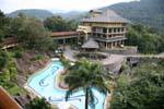 El Earls Regency Hotel y piscina, Kandy, Ceilan Sri Lanka.
