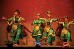 Kandienne espectáculo de danza folclórica, Kandy, Ceilan Sri Lanka.