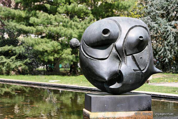 Cabeza, escultura de Joan Miró, Fundación Gianadda, Martigny - Suiza
