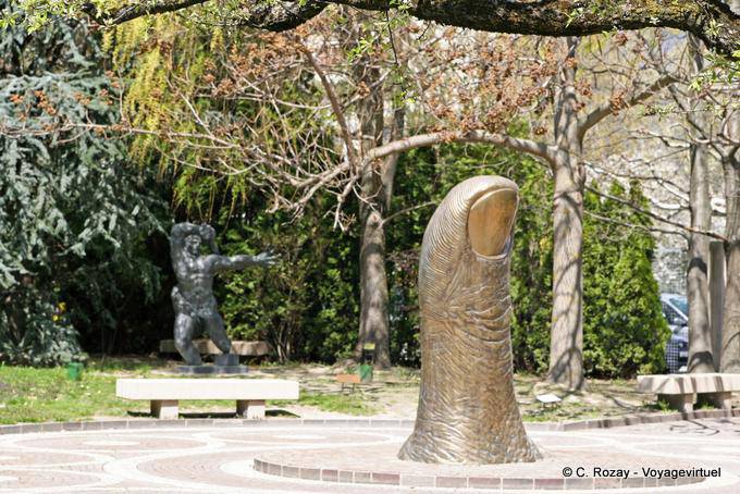 Martigny Gianadda, César Baldaccini, el pulgar gigante - Suiza