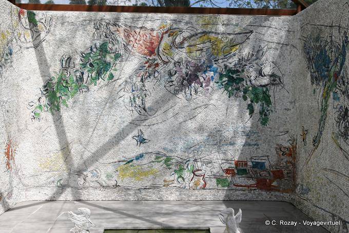 Martigny, Gianadda, otra vista de la Corte, Chagall - Suiza