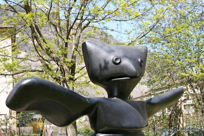 El Gran Mago, Max Ernst escultura, primer plano, la Fundación Gianadda - Suiza