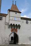Introduzca castillo medieval, águila, Suiza.
