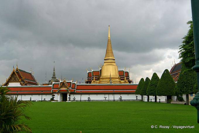 Gran Palacio, el Wat Phra Kaew, Bangkok - Tailandia