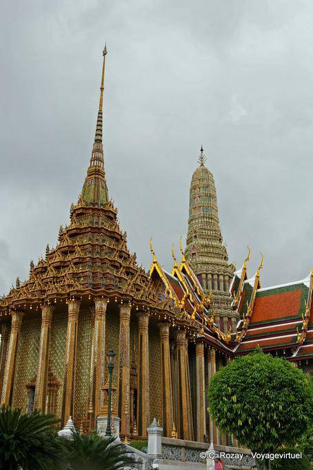 Phra Mondop y campanario, Wat Phra Kaew, Bangkok - Tailandia