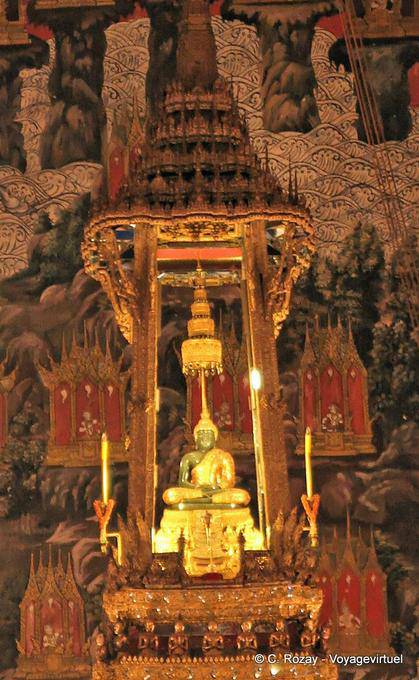 Verdadero Buda de Esmeralda, Wat Phra Kaew, Bangkok - Tailandia