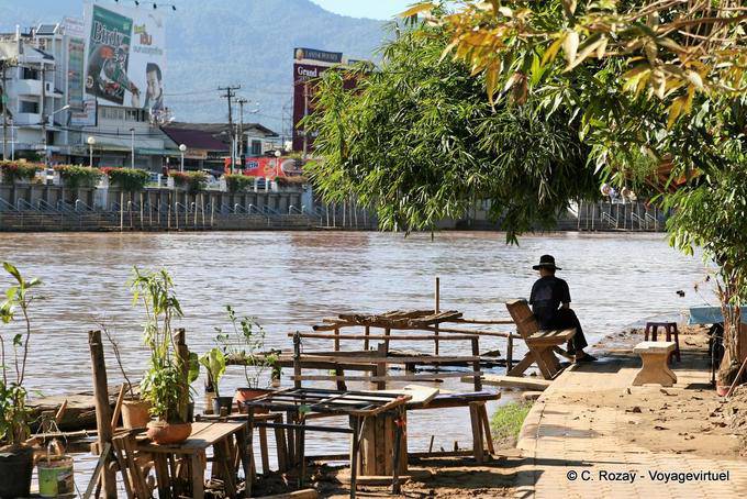 A lo largo del río Ping, Chiang Mai - Tailandia