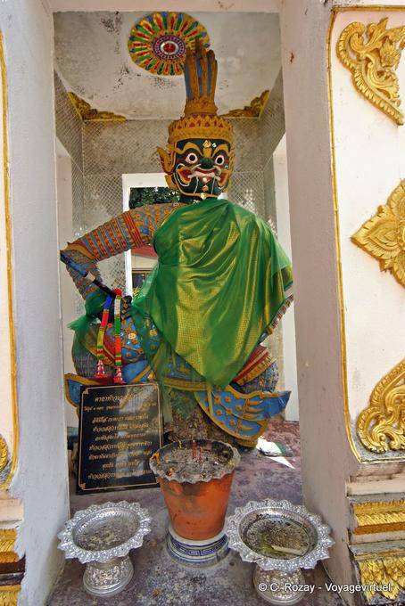 Nat Ramakian, Wat Doi Suthep, Chiang Mai - Tailandia