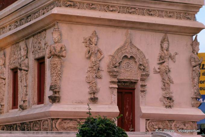 Bajo Ho Trai, Wat Phra Singh, de Chiang Mai - Tailandia