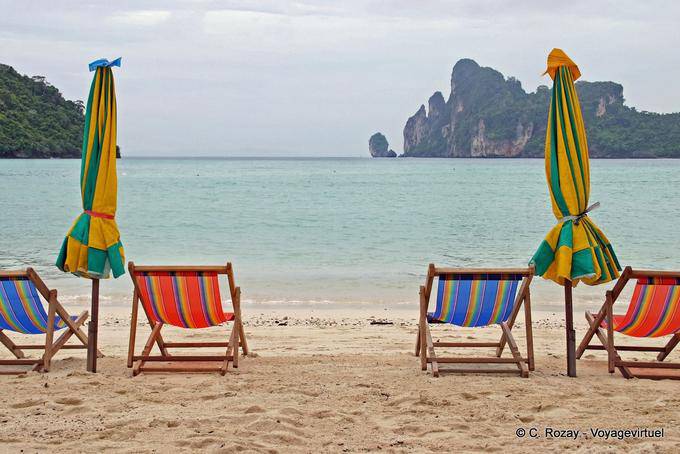 Hamacas en la playa, Koh Phi Phi - Tailandia