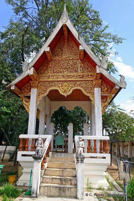 Templo exterior Pequeño, Lampang - Tailandia