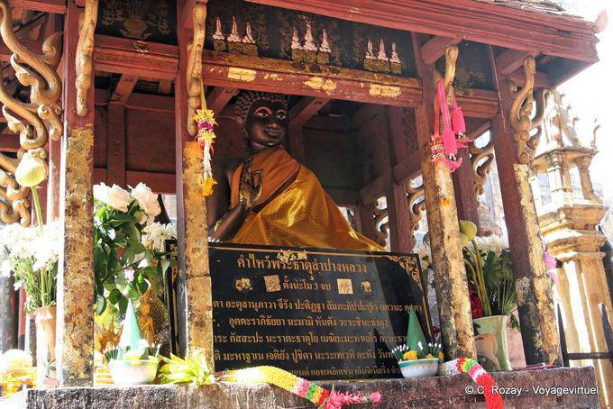 El Buda negro, Wat Phra que Lampang Luang - Tailandia