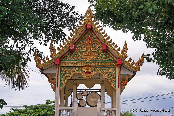 Tambores de oración, Lampang, Wat Sri Chum - Tailandia