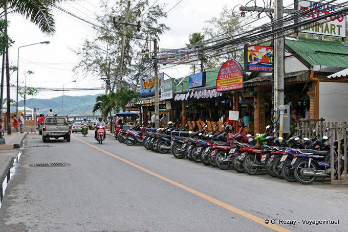 Calle Patong, Phuket - Tailandia