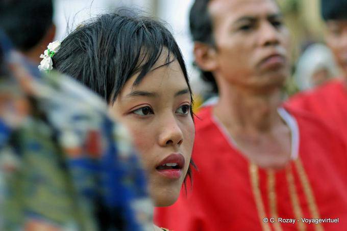 Cara vislumbrado, Festival de Patong, Phuket - Tailandia