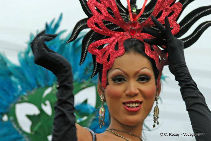 Folle a los guantes, Festival de Patong, Phuket - Tailandia