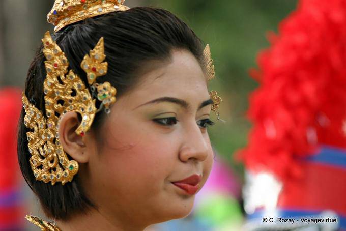Mohín de Oro del Festival de Patong, Phuket - Tailandia