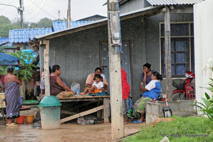 Reunión de familia, de Phuket Town gitana - Tailandia