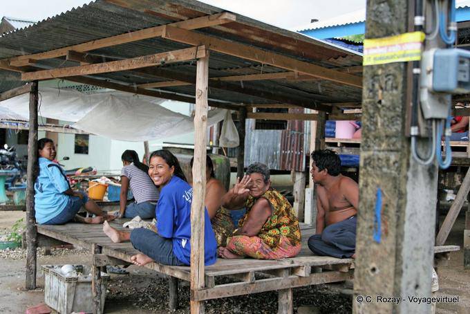 Meeting Place, Phuket Town gitana - Tailandia