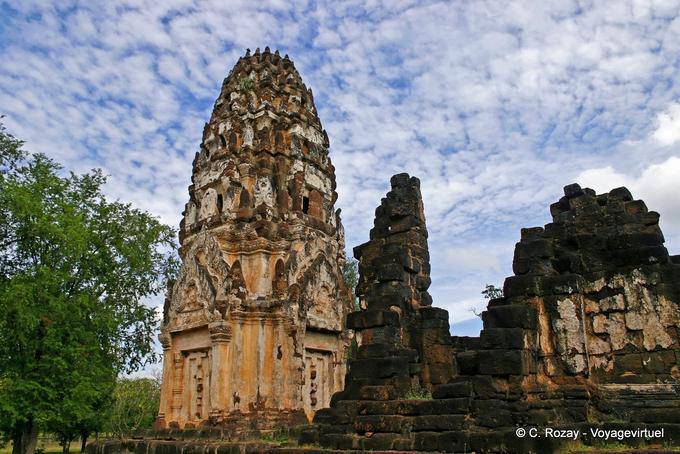 Torre Norte, Sukhothai, Wat Phra Pai Luang - Tailandia