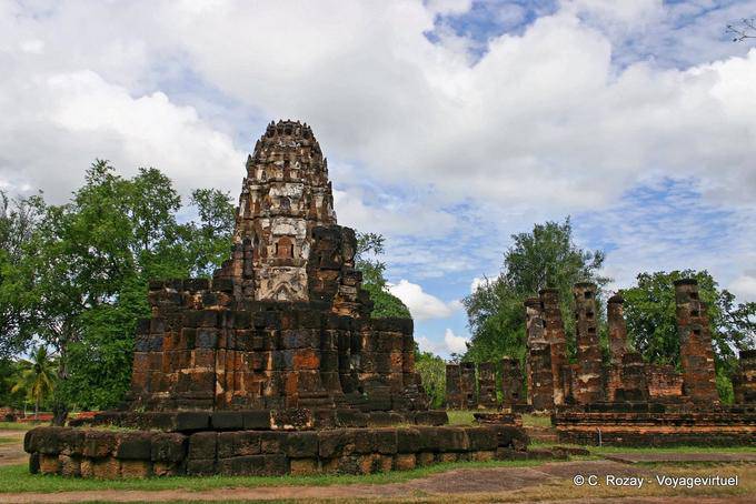 Las ruinas de Sukhothai, Wat Phra Pai Luang - Tailandia