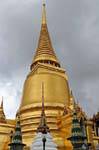 Stupa de oro, Wat Phra Kaew, Bangkok, Tailandia.