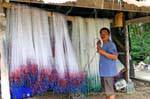 Colgar las redes de pesca, Phuket Chalong, Tailandia.