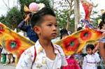 Winged Garçonnnet, Festival de Patong, Phuket, Tailandia.