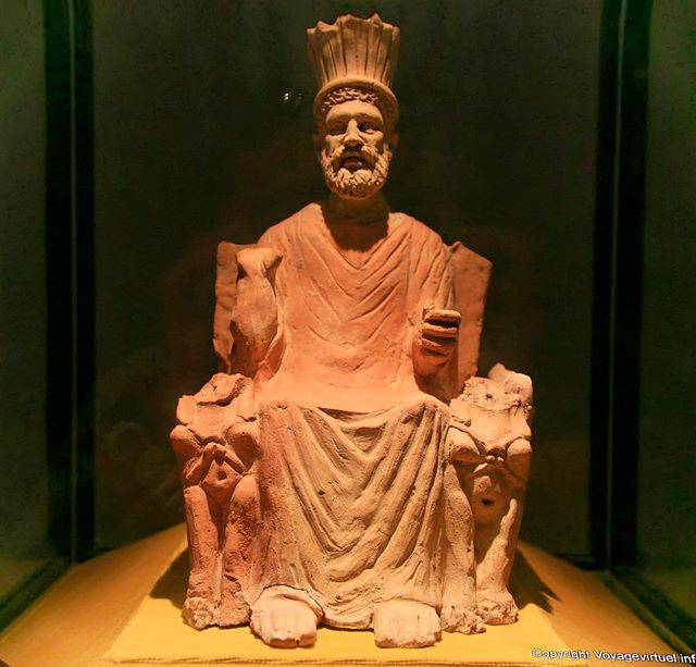 Baal Hammon Thinissut rey a la luz, terracota, Museo Nacional del Bardo - Túnez