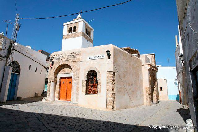 Bizerta, la pequeña mezquita de la Kasbah, El Medina - Túnez