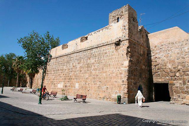 Bizerta, fuera de las murallas - Túnez