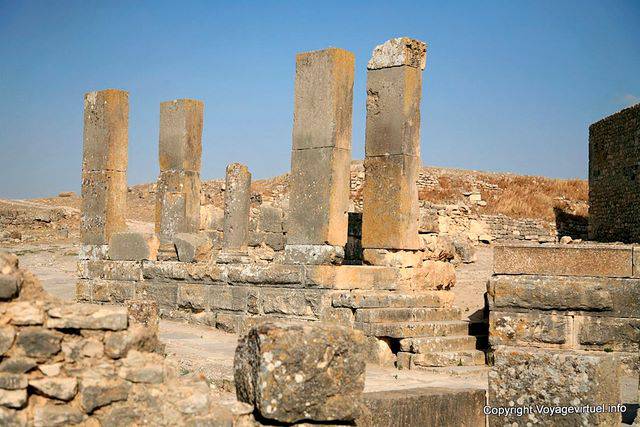 Dougga, el Templo de la Piedad agosto - Túnez