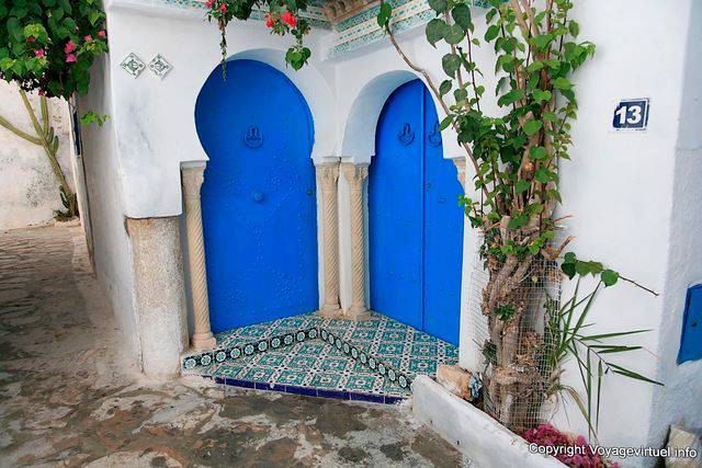 Hammamet, doble puerta en azul, Medina - Túnez