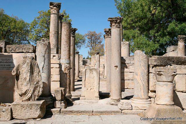 Maktar, la Schola Juvenes - Túnez