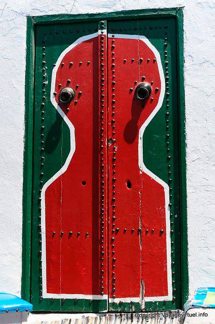Sidi Bou Said, Café des Délices, puerta morisca - Túnez